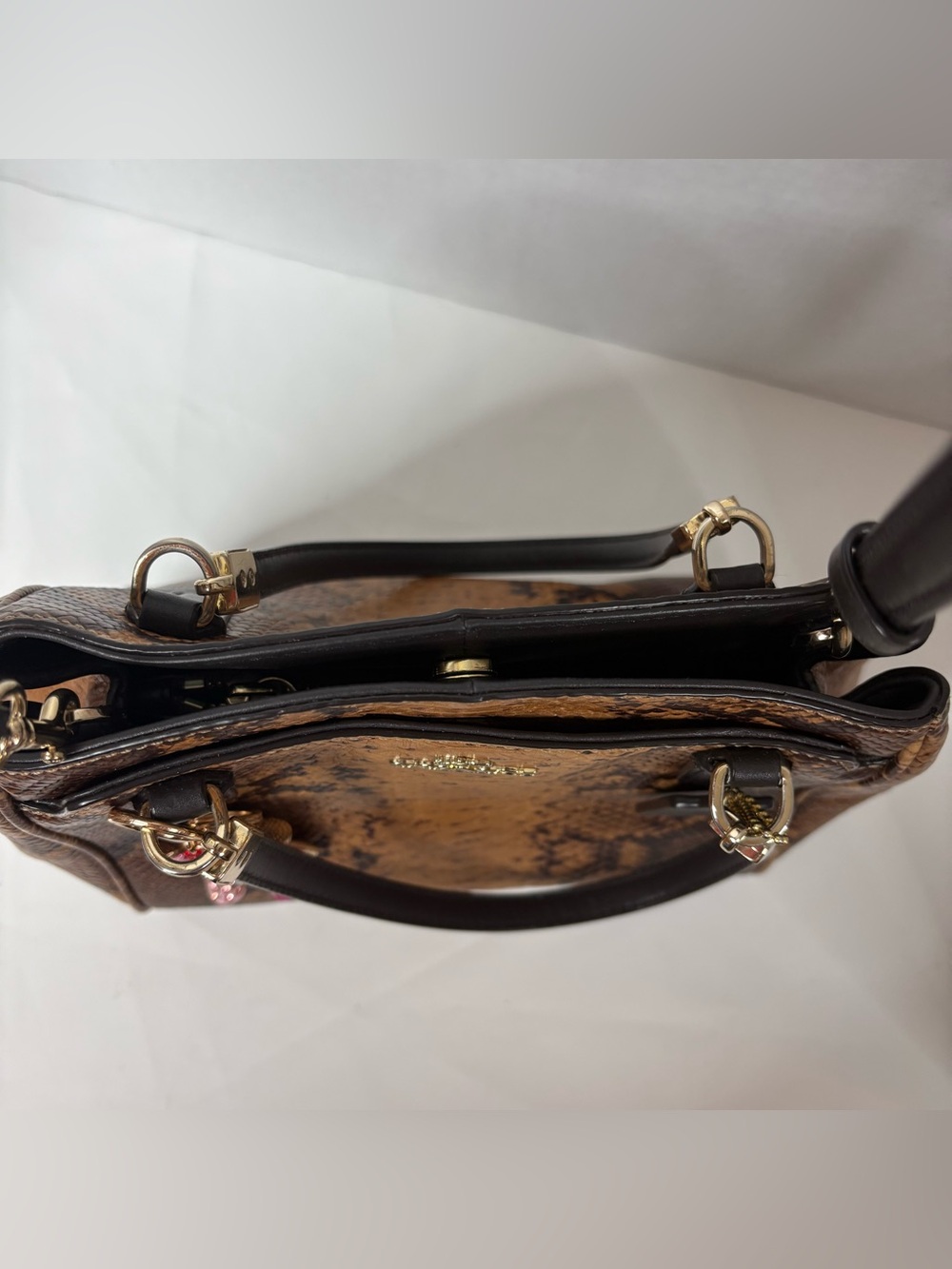 Coach Minetta Satchel in Python Embossed Leather w/ Crossbody Strap EUC - Picture 12 of 16